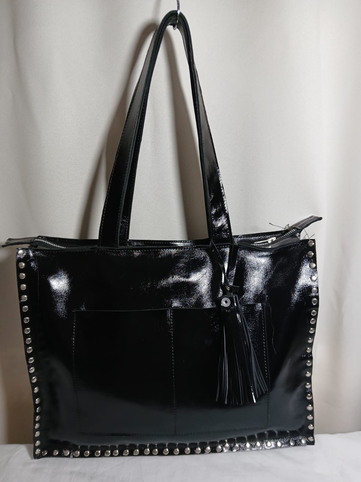 Cartera Línea Otoño con Tachas